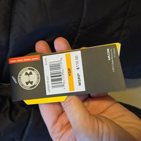 NWT Boys Under Armour Jacket Size Small - Picture 3 of 3